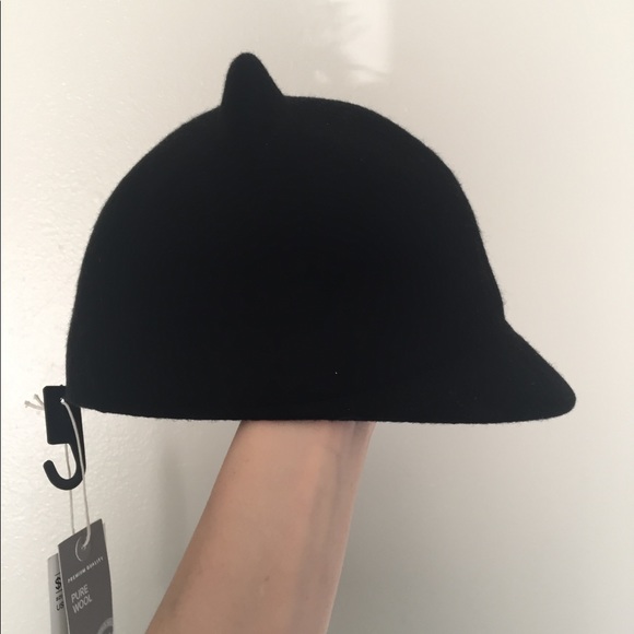 H&M Black Wool Riding Cap w/Cat Ears - Picture 3 of 4